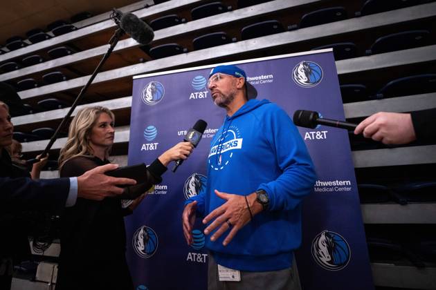 September 30, 2025, Vancouver, Bc, CANADA: Dallas Mavericks head coach Jason Kidd speaks to reporters after a training camp at Simon Fraser University in Burnaby, B.C., Tuesday, Sept. 30, 2025. Canada News - September 30, 2025  - ZUMAc35_ 20250930_zaf_c35_124 Copyright: xEthanxCairnsx