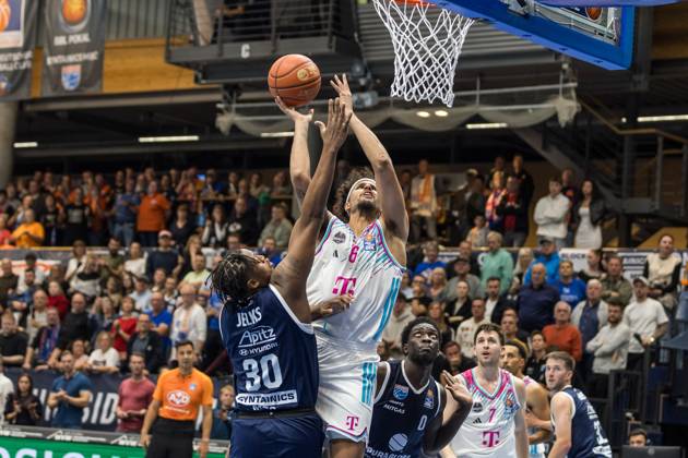 Basketball, BBL, Syntainics MBC - Telekom Baskets Bonn