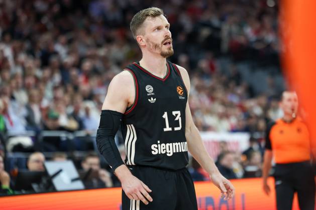 Andreas Obst FC Bayern Basketball, 13, GER, FC Bayern Basketball vs Crvena Zvezda Meridianbet Red Star Belgrade, Basketball, Euroleague, Matchday 2, Season 2025 2026, 02 10 2025, GER, FC Bayern Basketball vs Crvena Zvezda Meridianbet Red Star Belgrade, Basketball, Euroleague, Matchday 2, Season 2025 2026, 02 10 2025 Munich Copyright: xEibner-Pressefoto JennixMaulx EP_JML