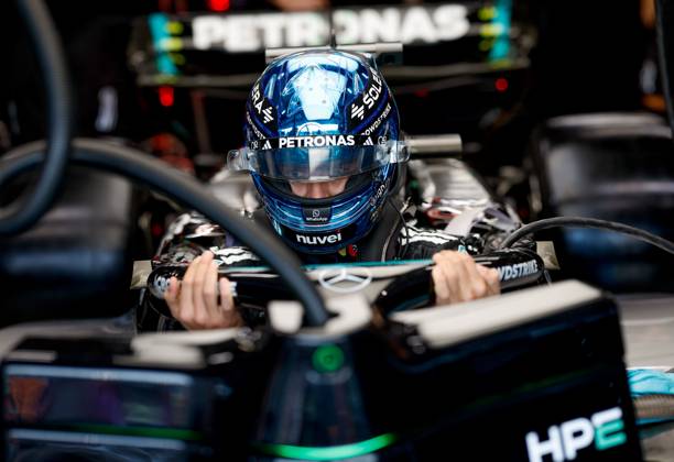 F1 - SINGAPORE GRAND PRIX 2025 RUSSELL George (gbr), Mercedes AMG F1 Team W16, portrait during the 2025 Formula 1 Singapore Grand Prix, 18th round of the 2025 FIA Formula One World Championship, WM, Weltmeisterschaft from October 3 to 5, 2025 on the Marina Bay Street Circuit, in Singapore - SingaporeSingapore Copyright: xDPPIx