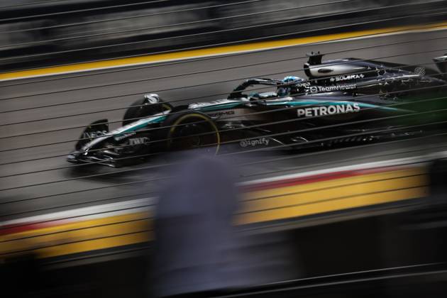 F1 - SINGAPORE GRAND PRIX 2025 63 RUSSELL George (gbr), Mercedes AMG F1 Team W16, action during the 2025 Formula 1 Singapore Grand Prix, 18th round of the 2025 FIA Formula One World Championship, WM, Weltmeisterschaft from October 3 to 5, 2025 on the Marina Bay Street Circuit, in Singapore - SingaporeSingapore Copyright: xDPPIx