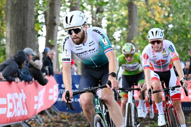 Dutch Joris Nieuwenhuis pictured in action during the men s elite race of the Exact Cross, stage 1 (out of 7) in the Exact Cross cyclocross competition, in Meulebeke, on Saturday 04 October 2025. MAARTENxSTRAETEMANS x136060847x
