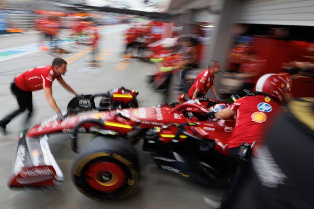 October 4, 2025, Singapore, Singapore: Charles Leclerc of Monaco and the Scuderia Ferrari HP Team seen during the final practice at the F1 Grand Prix of Singapore at the Marina Bay Street Circuit. Singapore Singapore - ZUMAs197 20251004_aaa_s197_142 Copyright: xGeorgexHitchensx