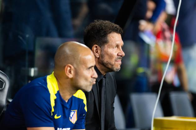 Real Club Celta de Vigo v Club Atletico de Madrid - LaLiga EA Sports VIGO, SPAIN - OCTOBER 5: Diego Pablo Simeone of Atletico de Madrid alo prior the LaLiga EA Sports match between Real Club Celta de Vigo and Club Atletico de Madrid at Estadio Abanca-Balaidos on October 5, 2025 in Vigo, Spain. (Photos by Diego Simon Photo Players Images Magara Press) Vigo Estadio Abanca-Balaidos Spain Copyright: xDiegoxSimonx