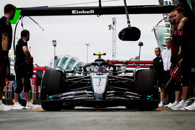 October 4, 2025, Singapore, Singapore: Andrea Kimi Antonelli of Italy and Mercedes-AMG PETRONAS F1 Team during Free Practice 3 Formula One Singapore Grand Prix. Singapore Singapore - ZUMAs197 20251004_aaa_s197_1260 Copyright: xJayxHiranox