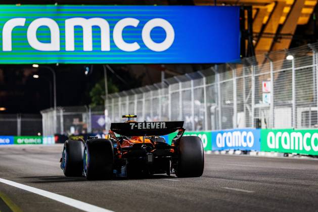 October 4, 2025, Singapore, Singapore: Lando Norris of Great Britain and McLaren F1 Team during qualifying Formula One Singapore Grand Prix. Singapore Singapore - ZUMAs197 20251004_aaa_s197_1248 Copyright: xJayxHiranox