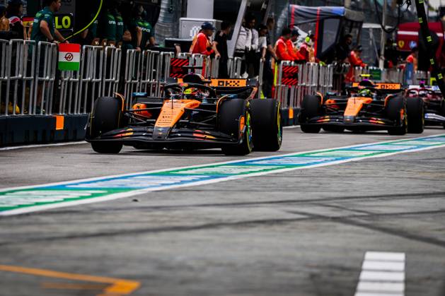 October 4, 2025, Singapore, Singapore: Oscar Piastri of Australia and McLaren F1 Team during Free Practice 3 Formula One Singapore Grand Prix. Singapore Singapore - ZUMAs197 20251004_aaa_s197_1257 Copyright: xJayxHiranox