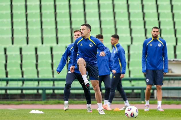 Football, Bosnia and Herzegovina national team, Training