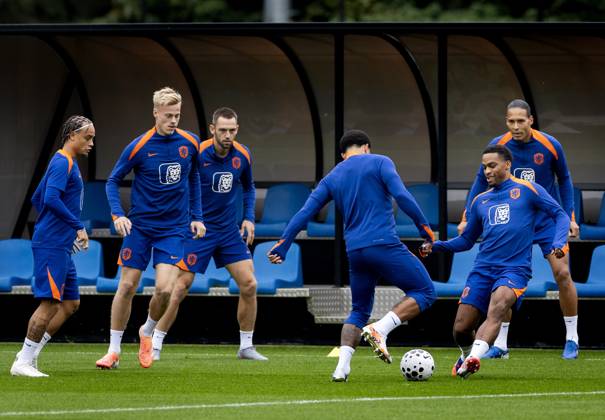 Football, World Cup qualifiers, Netherlands national team, Training