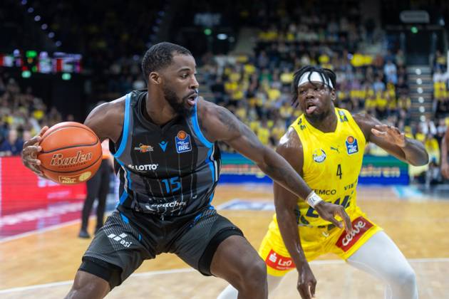 Basketball, BBL, EWE Baskets Oldenburg - Science City Jena