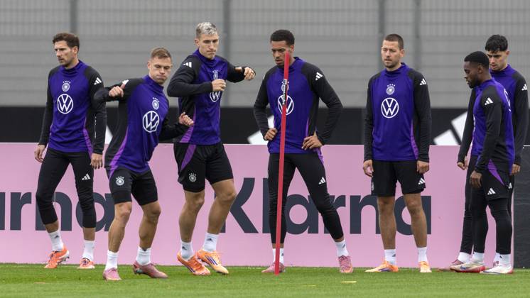 Football, World Cup qualifiers, Germany national team, Training