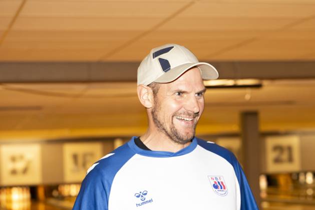 Celebrity Bowling Invitational 2025 Oslo 20251013 Olaf Tufte during the celebrity bowling championship at The Lucky Bowl in Veitveit on Monday Photo Annika Byrde NTB Oslo Norway EDITORIAL USE ONLY RESTRICTED USE FOR BETTING COMPANIES  Copyright: xAnnikaxByrdex xNTBx
