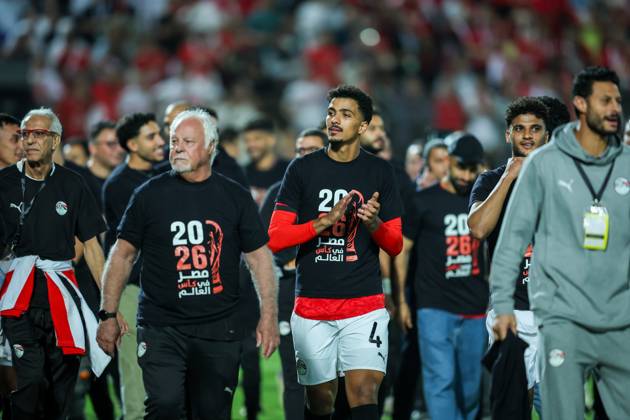 Egypt Vs Sierra Leone - World Cup Qualifier - CAF Group A Hossam Abdelmaguid of Egypt participates in the ceremony for Egypt qualifying for the World Cup after the FIFA World Cup, WM, Weltmeisterschaft, Fussball African qualifiers Match Group A between Egypt and Guinea-Bissau at Cairo International Stadium in Cairo, Egypt, on October 12, 2025. Cairo Egypt  Copyright: xAymanxArefx originalFilename:aref-notitle251012_npeeB.jpg