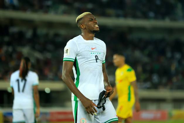 UYO, NIGERIA - OCTOBER 14: Victor Osimhen of Nigeria during the 2026 FIFA World Cup, WM, Weltmeisterschaft, Fussball qualifier match between Super Eagles of Nigeria and Benin Republic at Godwill Akpabio Stadium on October 14, 2025 in Uyo, Nigeria. Photo by Nsidibe Akpan Copyright: xx