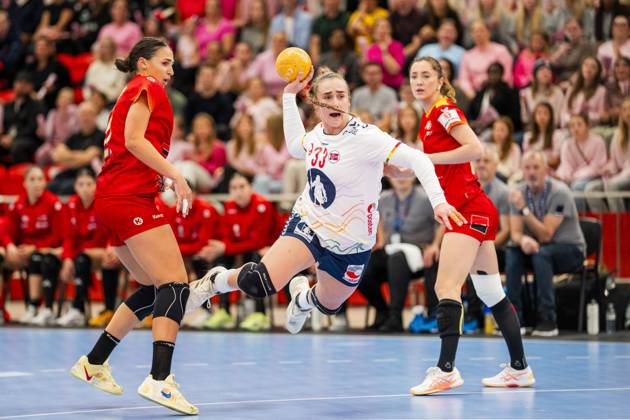 Handball, Women, EHF Euro Cup, Norway - Romania