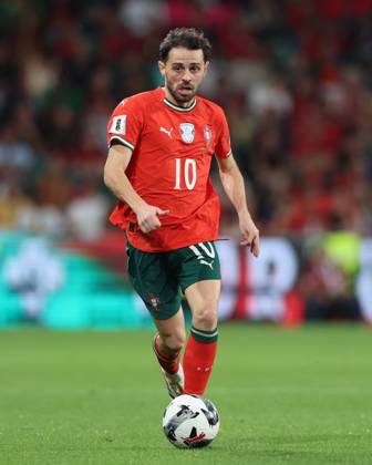 POR: Portugal v Hungary. World Cup Qualifiers match. Bernardo Silva of Portugal during the World Cup Qualifiers match between Portugal and Hungary national teams played at Jose Alvalade Stadium on October 14, 2025 in Lisboa, Portugal. Copyright: xMiguelxMarruffox xPRESSINx MM_251014_2526_193