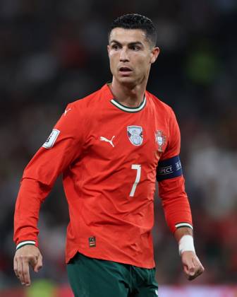 POR: Portugal v Hungary. World Cup Qualifiers match. Cristiano Ronaldo of Portugal during the World Cup Qualifiers match between Portugal and Hungary national teams played at Jose Alvalade Stadium on October 14, 2025 in Lisboa, Portugal. Copyright: xMiguelxMarruffox xPRESSINx MM_251014_2526_210