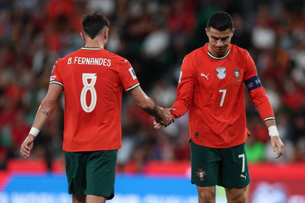 POR: Portugal v Hungary. World Cup Qualifiers match. Bruno Fernandes and Cristiano Ronaldo of Portugal during the World Cup Qualifiers match between Portugal and Hungary national teams played at Jose Alvalade Stadium on October 14, 2025 in Lisboa, Portugal. Copyright: xMiguelxMarruffox xPRESSINx MM_251014_2526_211