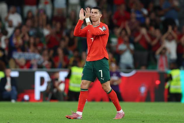 POR: Portugal v Hungary. World Cup Qualifiers match. Cristiano Ronaldo of Portugal during the World Cup Qualifiers match between Portugal and Hungary national teams played at Jose Alvalade Stadium on October 14, 2025 in Lisboa, Portugal. Copyright: xMiguelxMarruffox xPRESSINx MM_251014_2526_223