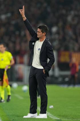 Cristian Chivu, head coach of FC Internazionale, during the Serie A 2025 2026 football match between AS Roma and FC Internazionale at Stadio Olimpico in Rome (Italy), October 18, 2025. antoniettaxbaldassarre