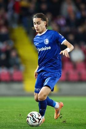 Gent s Mohammed El Adfaoui pictured in action during a soccer match between SV Zulte Waregem and KAA Gent, Sunday 19 October 2025 in Waregem, on day 10 of the 2025-2026 Jupiler Pro League first division of the Belgian championship. BRUNOxFAHY  x137325854x