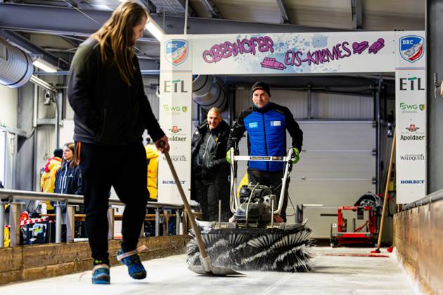 18 10 2025, GER, Bobsleigh, Season 25 26, Women, Central performance test in bobsleigh push test Traditionally, the best German bobsleigh pilots and their pushers met in Oberhof for a test of strength 98559 Oberhof LOTTO Thüringen EISARENA Oberho Thüringen Germany