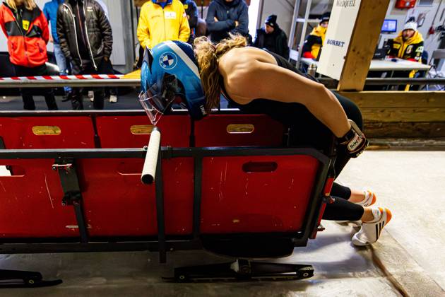 18 10 2025, GER, Bobsleigh bobsleigh, Season 25 26, Women, Central performance test in bobsleigh push test Charlotte Candrix Traditionally, the best German bobsleigh pilots and their pushers met in Oberhof for a test of strength 98559 Oberhof LOTTO Thüringen EISARENA Oberho Thüringen Germany