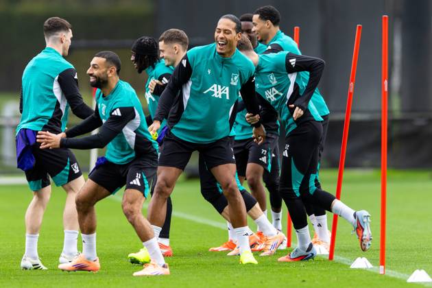 Football - UEFA Champions League - Eintracht Frankfurt v Liverpool FC LIVERPOOL, ENGLAND - Tuesday, October 21, 2025: Liverpool s captain Virgil van Dijk during a training session at the AXA Training Centre ahead of the UEFA Champions League match between Eintracht Frankfurt and Liverpool FC. (Photo by Jessica Hornby Propaganda) Copyright: xDavidxRawcliffex P2025-10-21-LFC-Training-Frankfurt-8