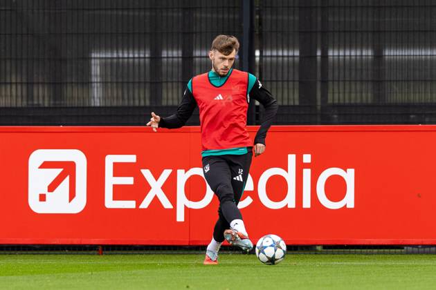 Football - UEFA Champions League - Eintracht Frankfurt v Liverpool FC LIVERPOOL, ENGLAND - Tuesday, October 21, 2025: Liverpool s Conor Bradley during a training session at the AXA Training Centre ahead of the UEFA Champions League match between Eintracht Frankfurt and Liverpool FC. (Photo by Jessica Hornby Propaganda) Copyright: xDavidxRawcliffex P2025-10-21-LFC-Training-Frankfurt-32