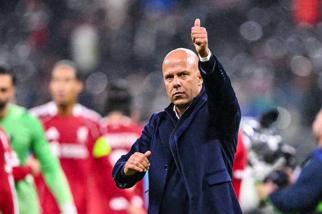 Trainer Arne Slot (Liverpool FC) gestures during the UEFA Champions League 2025 26 League Phase MD3 match between Eintracht Frankfurt and Liverpool FC at Frankfurt Stadion on October 22, 2025 in Frankfurt am Main, Germany. (Photo by Harry Langer DeFodi Images) Coach Arne Slot Liverpool FC gestures during the UEFA Champions League 2025 26 League Phase MD3 match between Eintracht Frankfurt and Liverpool FC at Frankfurt Stadion on October 22, 2025 in Frankfurt am Main, Germany Photo by Harry Langer DeFodi Images