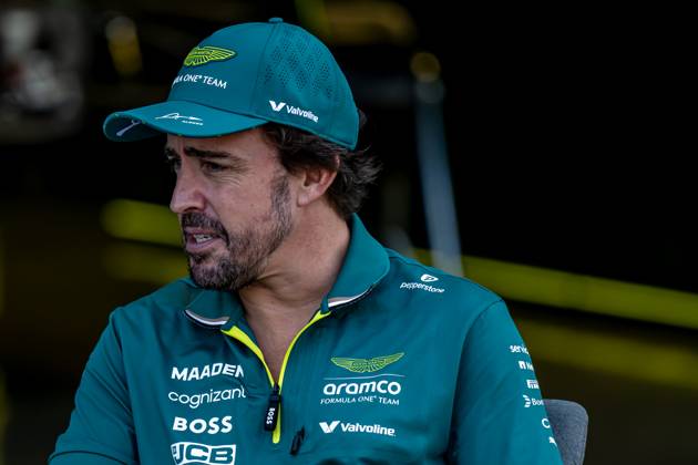 MEXICO CITY, MEXICO: Fernando Alonso, racing for the Aston Martin F1 team during the 2025 Formula 1 Mexico City Grand Prix at the Autodromo Hermanos Rodriguez in Mexico City, Mexico