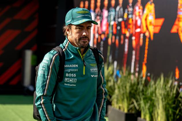 MEXICO CITY, MEXICO: Fernando Alonso, racing for the Aston Martin F1 team during the 2025 Formula 1 Mexico City Grand Prix at the Autodromo Hermanos Rodriguez in Mexico City, Mexico