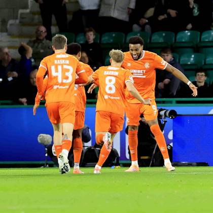 Hibernian v Rangers William Hill Premiership Youseff Chemiti of Rangers (right) celebrates scoring his teams first goal with team mates during the William Hill Premiership match at Easter Road, Edinburgh UK Newspapers OUT Copyright: xFredxPalmerx FIL-22418-0065