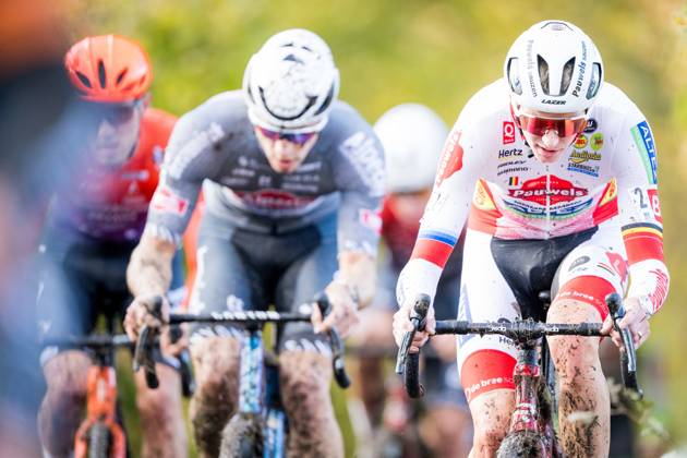 Belgian Michael Vanthourenhout pictured in action during the men elite race of the Koppenbergcross, the first race (out of eight) of the X2O Badkamers trophy cyclocross competition, in Melden, Oudenaarde, on Saturday 01 November 2025. JASPERxJACOBS  x138629909x