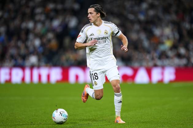 ESP: Real Madrid CF - Valencia CF. La Liga EA Sports. Date 11 Alvaro Carreras of Real Madrid CF during the La Liga EA Sports match between Real Madrid CF and Valencia CF played at Santiago Bernabeu Stadium on November 1, 2025 in Madrid. kpng Copyright: xCesarxCebollax xPRESSINx PS_251101_RMA_VAL_2526_074