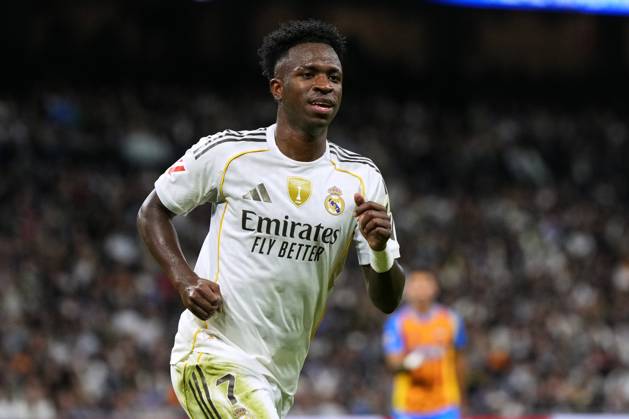 ESP: Real Madrid CF - Valencia CF. La Liga EA Sports. Date 11 Vinicius Junior of Real Madrid CF during the La Liga EA Sports match between Real Madrid CF and Valencia CF played at Santiago Bernabeu Stadium on November 1, 2025 in Madrid. kpng Copyright: xCesarxCebollax xPRESSINx PS_251101_RMA_VAL_2526_101