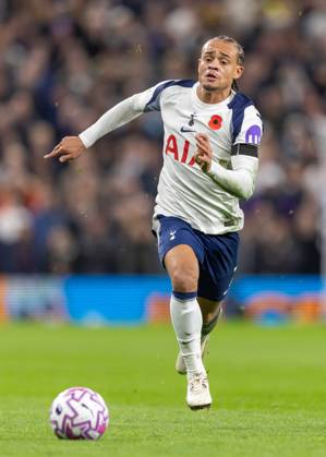 Tottenham Hotspur v Chelsea FC, Premier League, Football, The Tottenham Hotspur Stadium, London, UK - 01 Nov 2025 Xavi Simons of Tottenham Hotspur in action London The Tottenham Hotspur Stadium Tottenham GBR, UK NEWSPAPERS OUT Copyright: xEllixBirchx