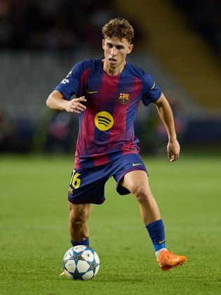 October 21, 2025, Barcelona, Barcelona, Spain: Fermin Lopez of FC Barcelona, Barca in action during the UEFA Champions League match between FC Barcelona v Olympiakos Piraeus at the Lluis Companys Olympic Stadium on October 21, 2025 in Barcelona Spain. Barcelona Spain - ZUMAr232 20251021_zsp_r232_181 Copyright: xDavidxRamirezx