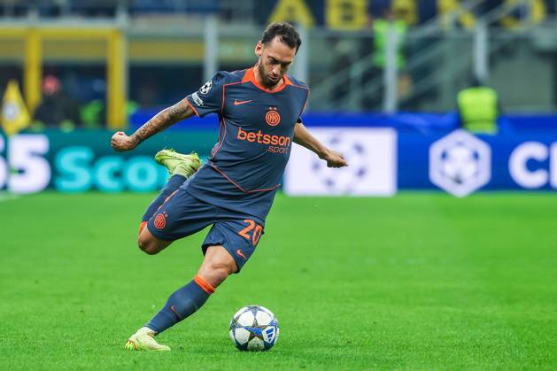 Hakan Calhanoglu of FC Internazionale seen in action during UEFA Champions League 2025 26 League Phase - Matchday 4 football match between FC Internazionale and FC Kairat Almaty at San Siro Stadium in Milan Italy on 05 November 2025. Milan Stadio Giuseppe Meazza Milan Italy Copyright: xEPhotopressx SP24-1283-147