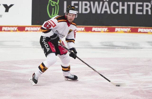 Parker Tuomie of Germany at the match GERMANY - LATVIA 4-1 DEB Ice hockey, Eishockey DEUTSCHLAND CUP in Landshut, Germany, November 6, 2025, Season 2025 2026.