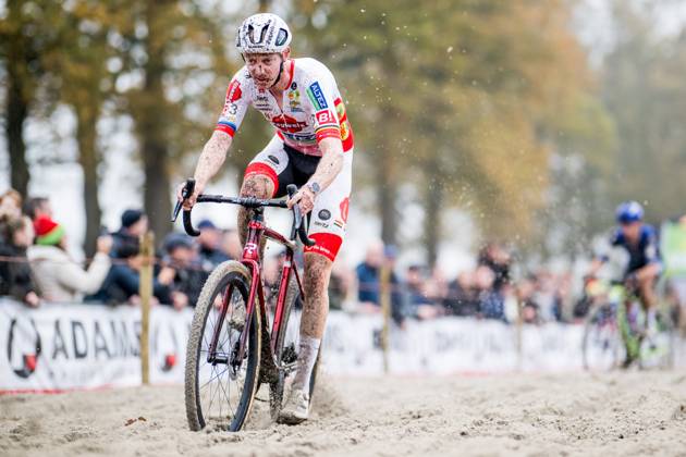 Belgian Michael Vanthourenhout pictured in action during the men s race of the Superprestige Merksplas cyclocross event, fourth stage (4 8) of the Superprestige cyclocross cycling competition, Saturday 15 November 2025, in Merksplas. JASPERxJACOBS x141790969x