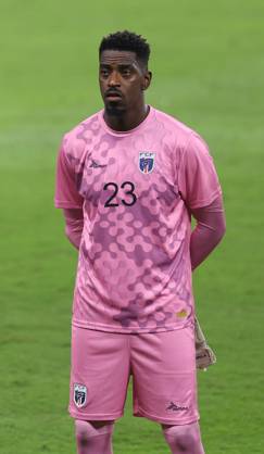 2025, 17 November - Al Ain, UAE - Bruno Varela of Cape Verde national football team, Cabo Verde looks on, head and shoulders during the FIFA friendly international team match between Egypt national team, Nationalteam and Cape Verde National team at Hazza bin Zayed Stadium in Ak Ain, UAE. FIFA Friendly international match, Länderspiel, Nationalmannschaft Egypt National team v Cape Verde, Cabo Verde National team before World Cup 2026 Copyright: xSebastianxFrejx