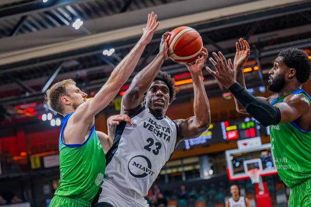 Basketball, Europe Cup, RASTA Vechta - Dinamo Banco di Sardegna Sassari