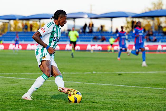 Andre Luiz seen during Liga Portugal game between teams of FC Alverca and Rio Ave FC (Maciej Rogowski Ball Raw Images) Alverca Complexo Desportivo Alverca Portugal Copyright: xMaciejxRogowskix maciejrogowski_alverca_rioave_2526-213