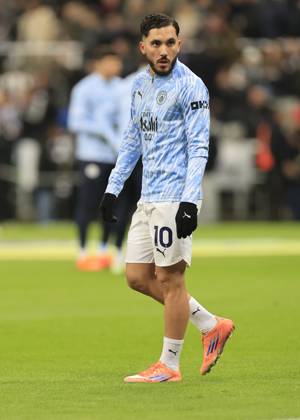 Newcastle United v Manchester City Premier League Rayan Cherki of Manchester City warms up during the Premier League match at St. James s Park, Newcastle UK Newspapers OUT Copyright: xFredxPalmerx FIL-22535-0030