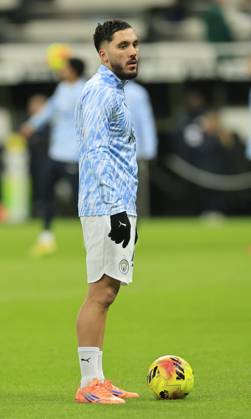 Newcastle United v Manchester City Premier League Rayan Cherki of Manchester City warms up during the Premier League match at St. James s Park, Newcastle UK Newspapers OUT Copyright: xFredxPalmerx FIL-22535-0036
