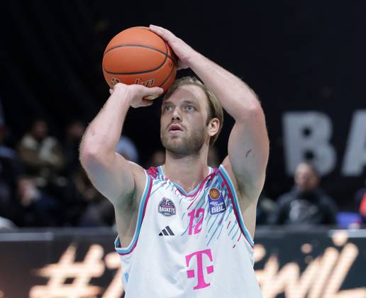 Melvin Jostmann Telekom Baskets Bonn Basketball, Men, Season 2025 2026, easyCredit Basketball Bundesliga, Basketball Loewen Braunschweig vs Telekom Baskets Bonn