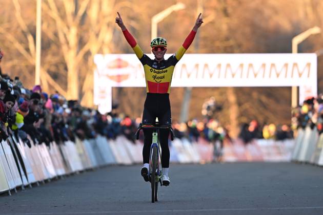 Belgian Thibau Nys celebrates as he crosses the finish line to win alone the men elite race at the World Cup cyclocross cycling event in Tabor, Czech Republic, stage 1 (out of 12) of the UCI World Cup cyclocross competition, Sunday 23 November 2025. DAVIDxPINTENS  x143651395x