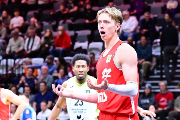 23 11 2025 Basketball Season 2025 2026 2 Bundesliga Pro A 10 Matchday Nuremberg Falcons Basketball Club NBC BBC Bayreuth AlSch xalxscx Trevor James Baskin 22, Nuremberg Falcons BC NBC disappointed disappointment