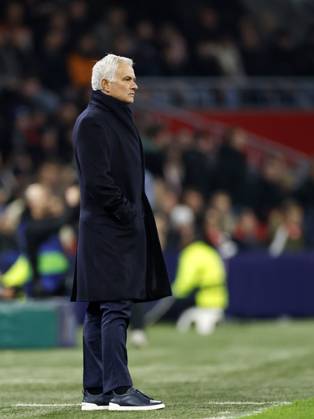 AMSTERDAM - SL Benfica coach Jose Mourinho during the Champions League match between AFC Ajax and SL Benfica at the Johan Cruijff ArenA on November 25, 2025, in Amsterdam, Netherlands. ANP HOLLANDSE HOOGTE MAURICE VAN STEEN UEFA Champions League Matchday 5 2025-2026 xVIxANPxSportx xMauricexvanxSteenxIVx 543051857 originalFilename: 543051857